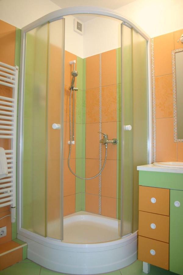 Enjoy 110Qm Apartment Im Historischen Zentrum Sopron Dış mekan fotoğraf